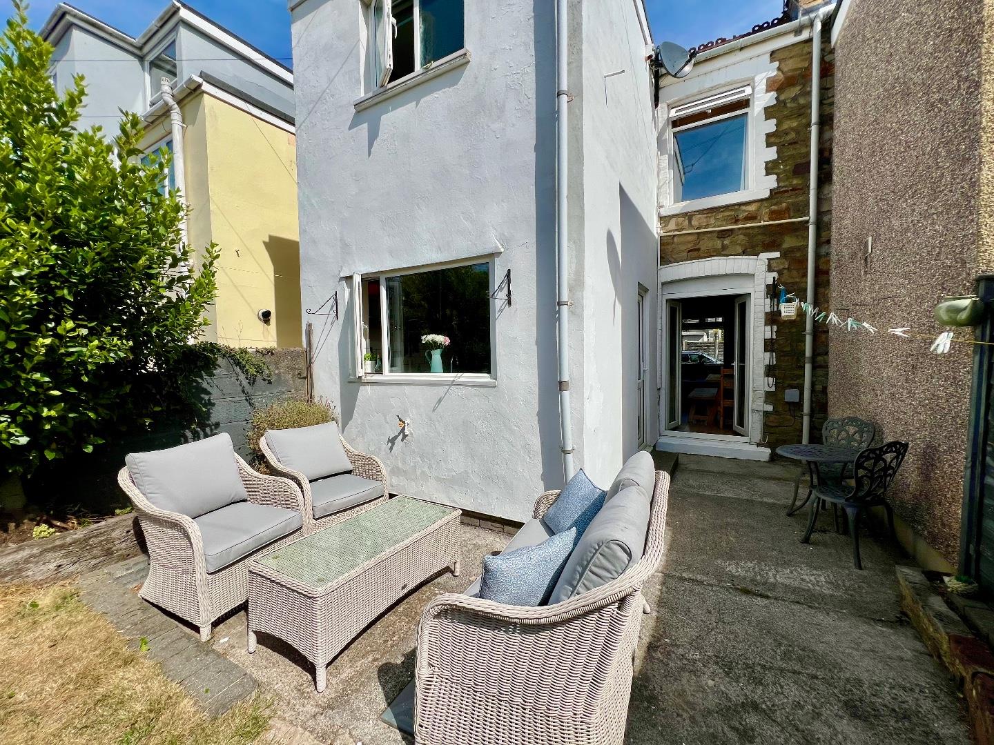 Glossop Terrace, Pencoed, Bridgend County Borough, CF35 5NL